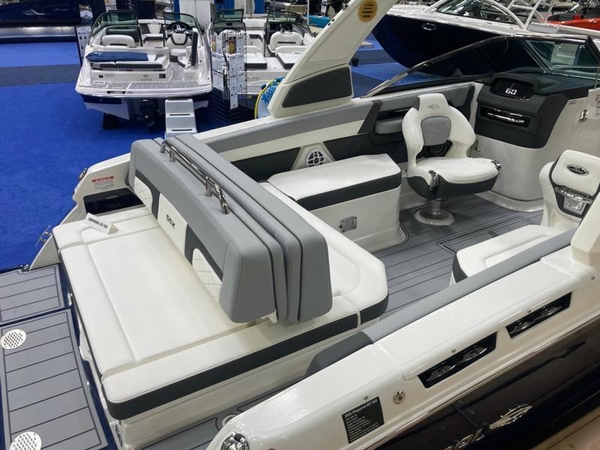 2025 Chaparral 267 SSX