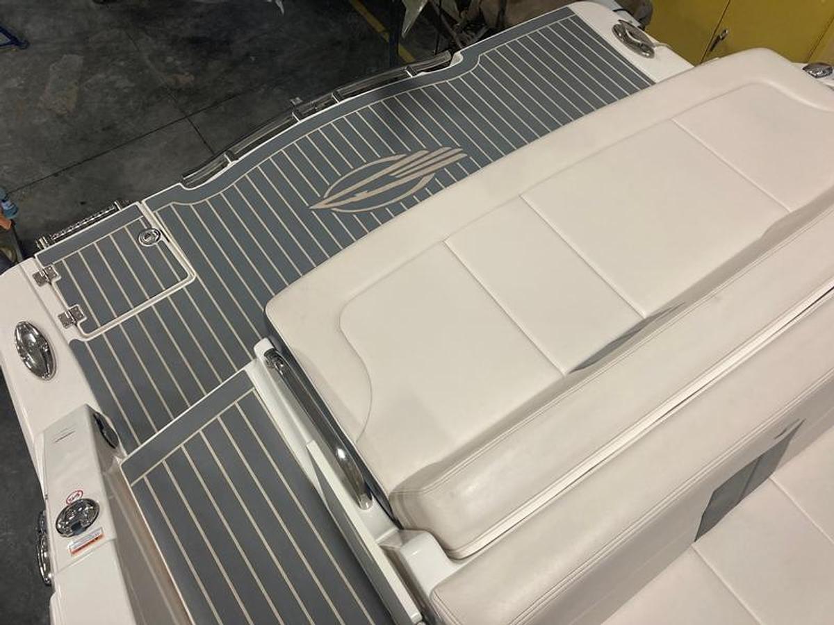 Used 2017 Chaparral 307 SSX