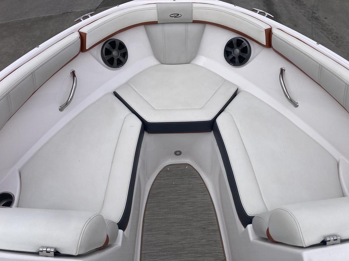 Used 2017 Regal 2000 ESX