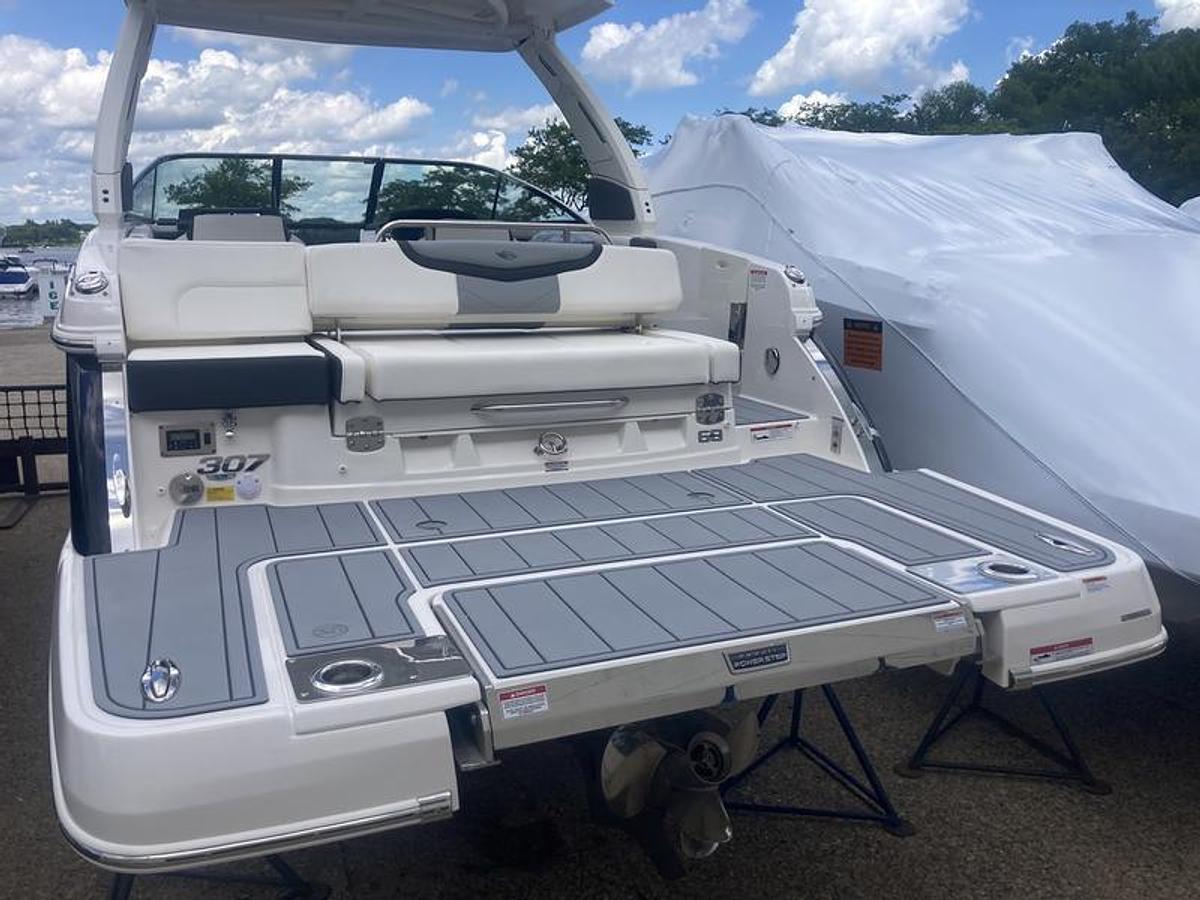 2025 Chaparral 307 SSX