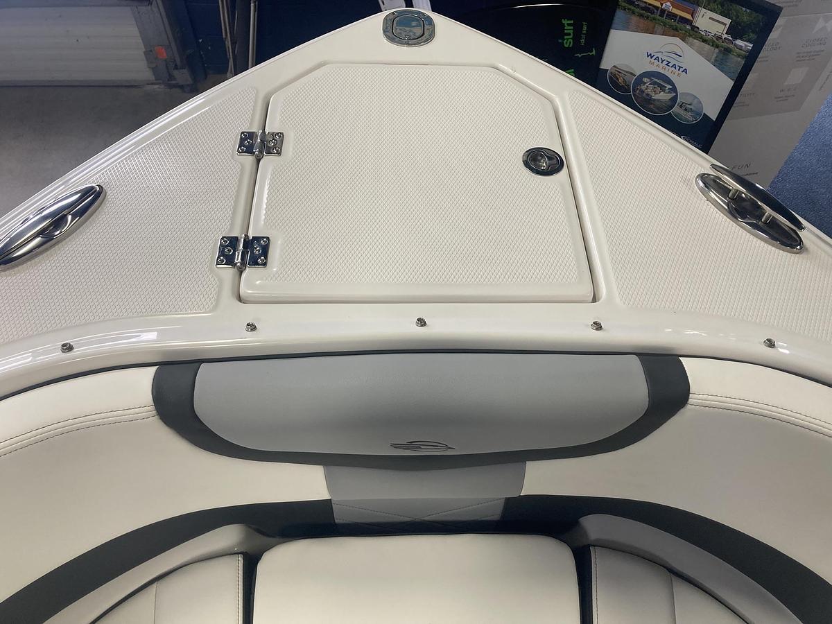 2025 Chaparral 307 SSX