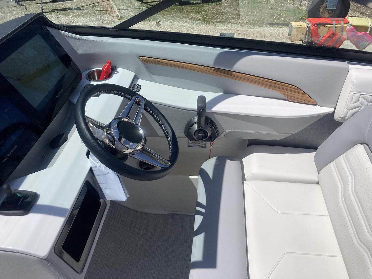2026 Regal LS9 Surf