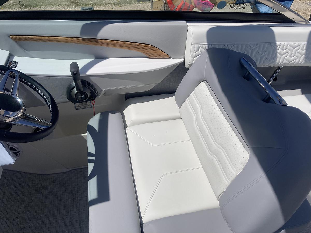 2026 Regal LS9 Surf