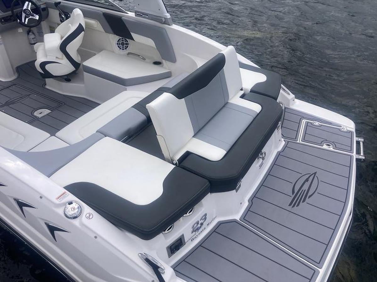 Used 2024 Chaparral 23 SSi