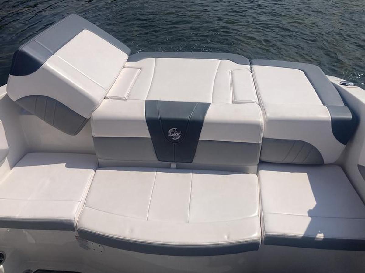 Used 2020 Chaparral 21 Surf
