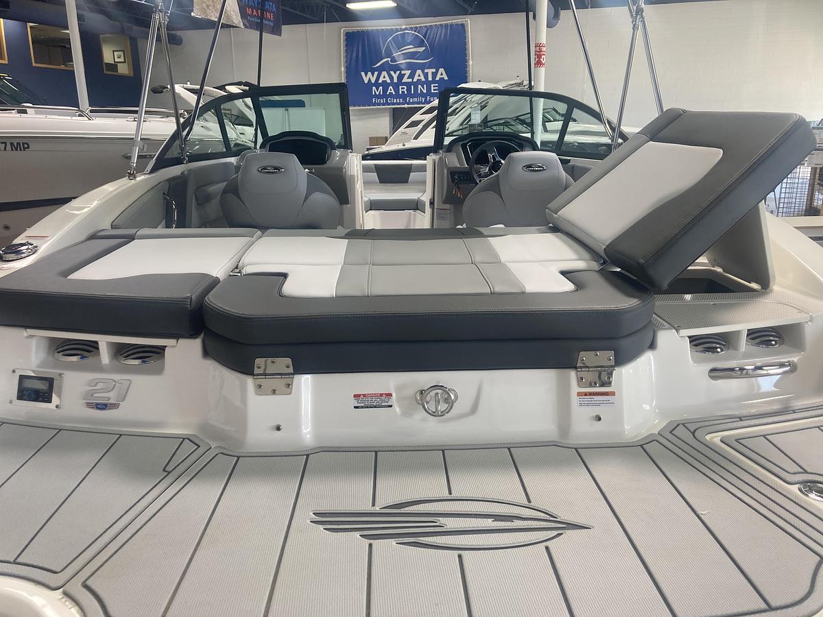 2027 Chaparral 21 SSi