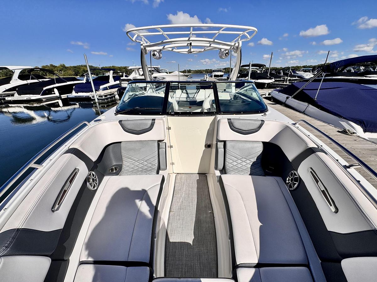 Used 2017 Chaparral 287 SSX
