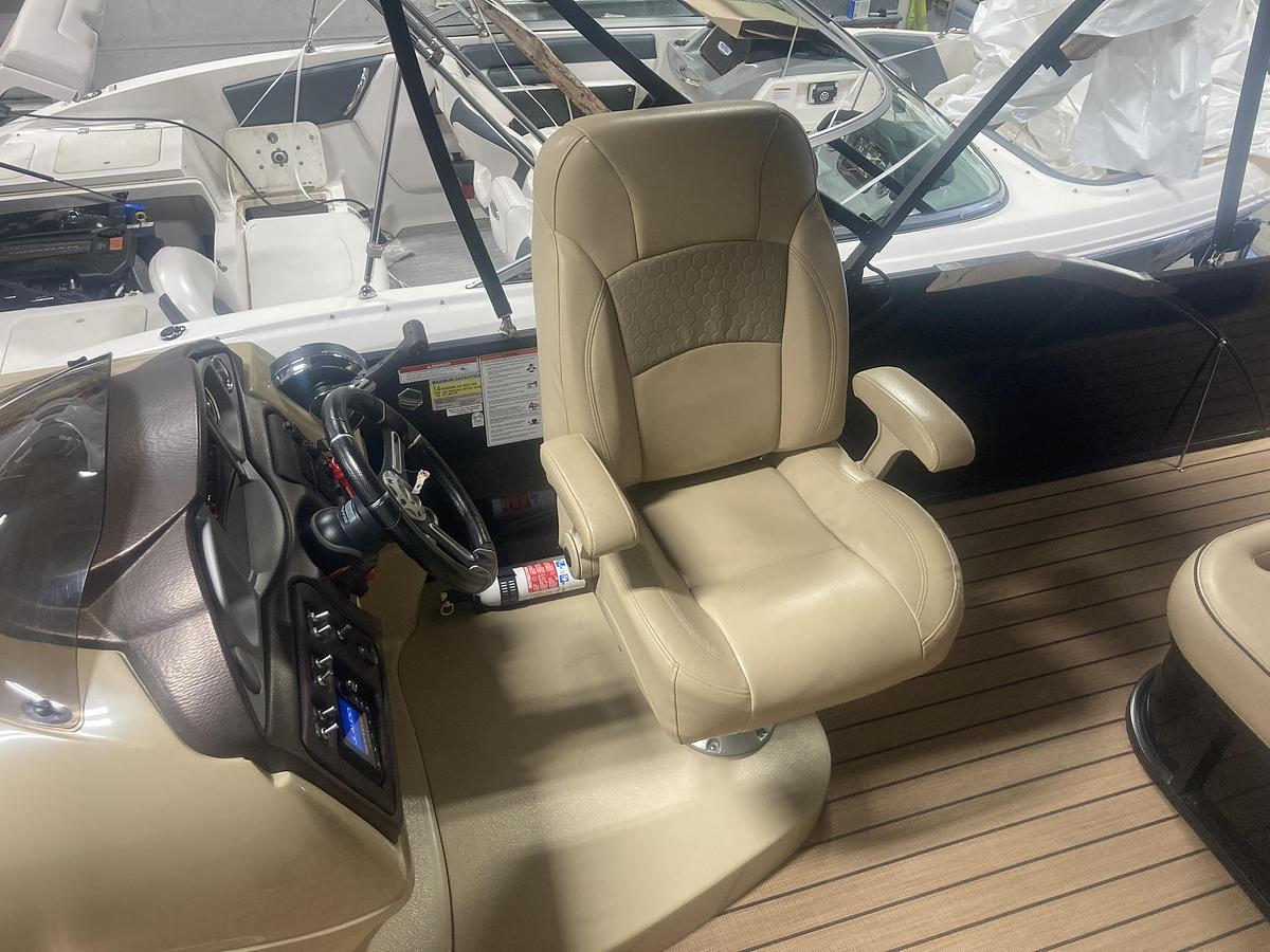 Used 2019 Southbay Pontoons 525SB2 3.0