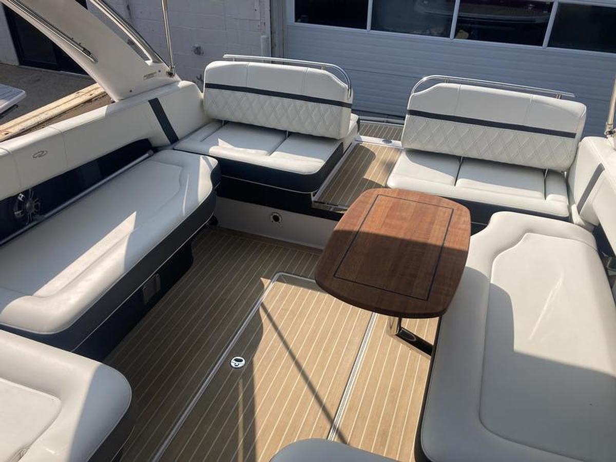 Used 2020 Regal 2800