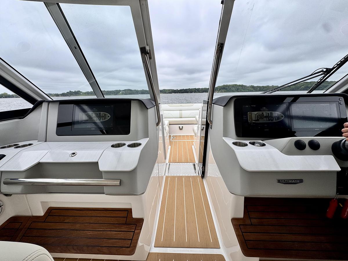 2027 Regal LS36