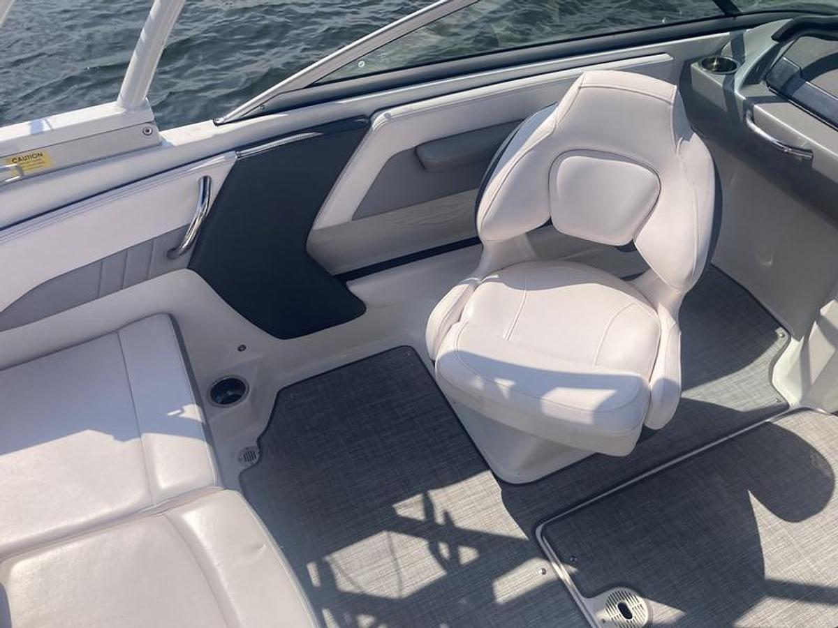 Used 2020 Chaparral 21 Surf