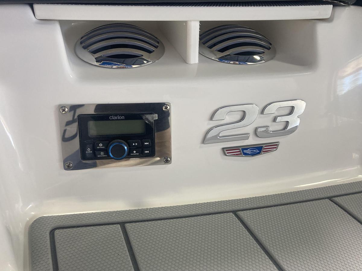 2026 Chaparral 23 SSi