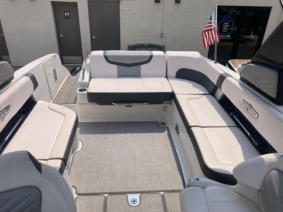Used 2020 Chaparral 297 Surf