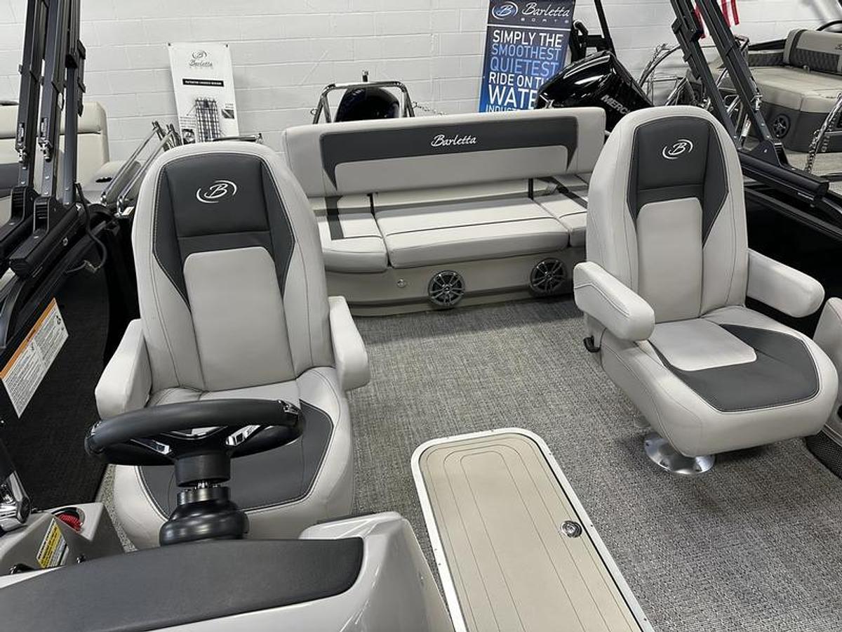 2025 Barletta Boats A22UC