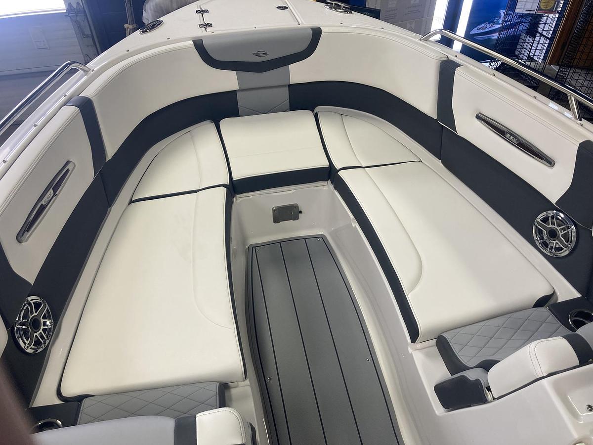 2025 Chaparral 307 SSX