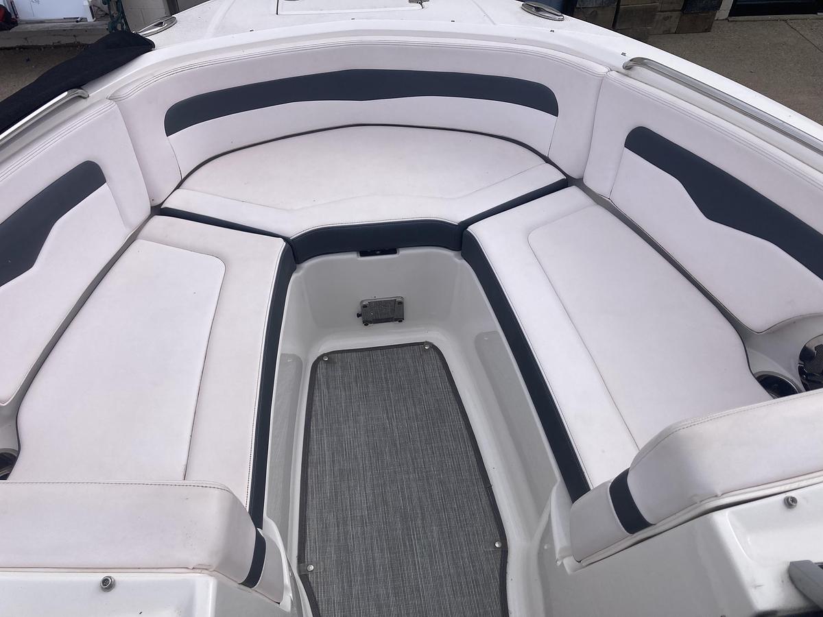 Used 2019 Chaparral 246 SSi