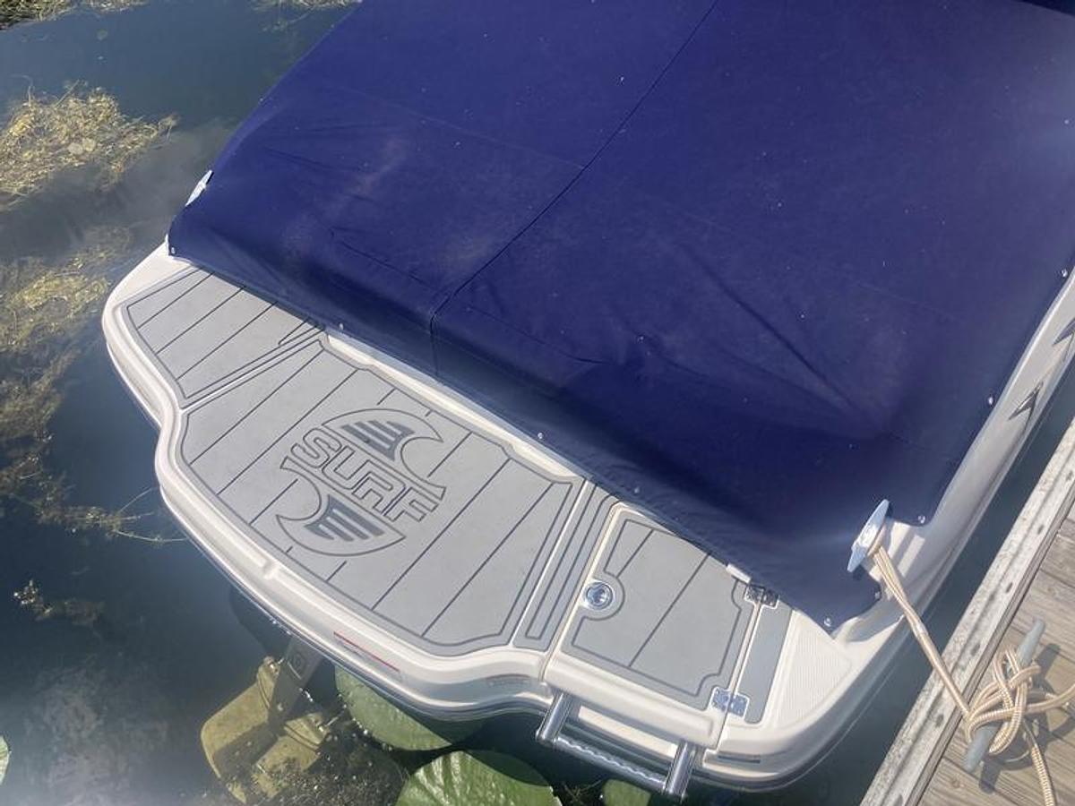 Used 2020 Chaparral 21 Surf