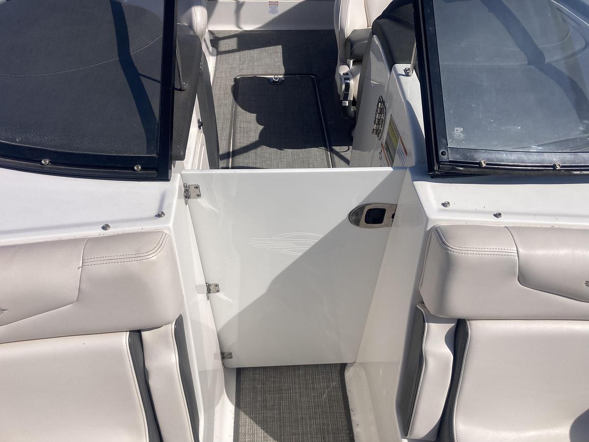Used 2018 Chaparral 257 SSX