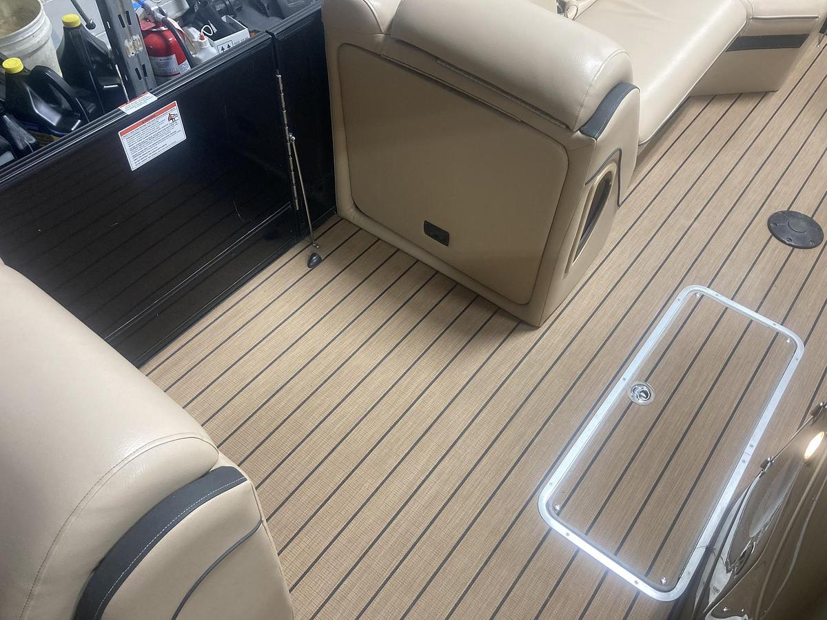 Used 2019 Southbay Pontoons 525SB2 3.0