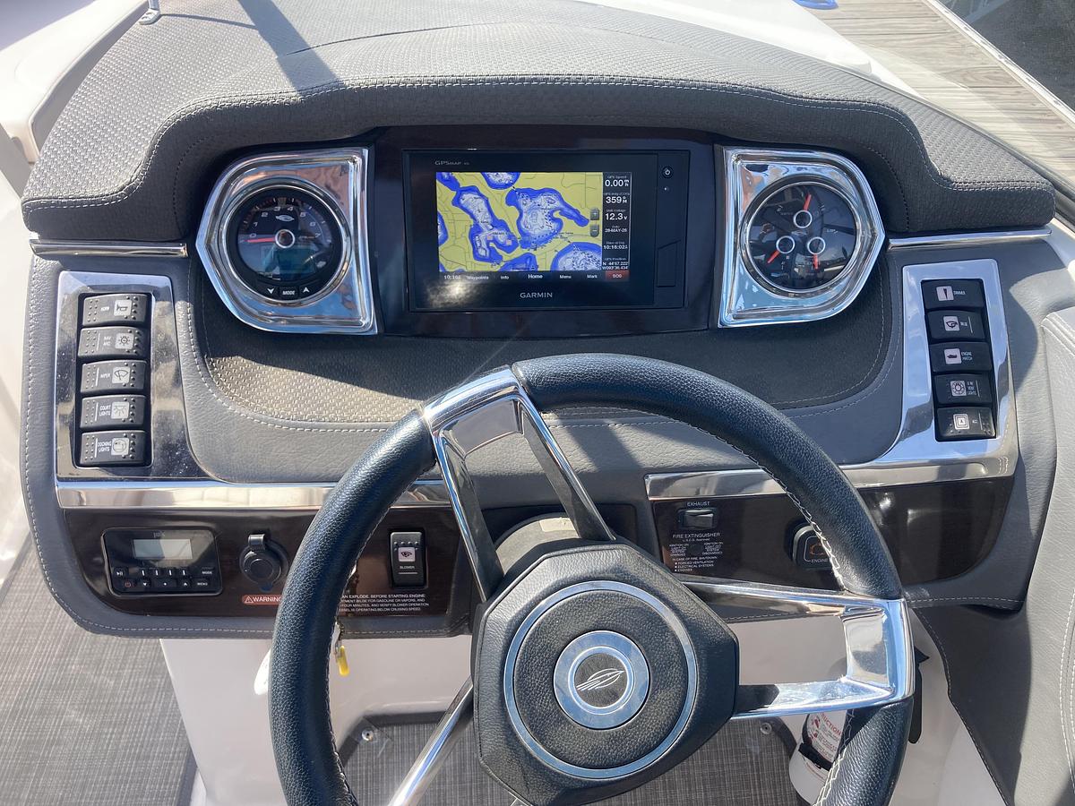Used 2018 Chaparral 257 SSX