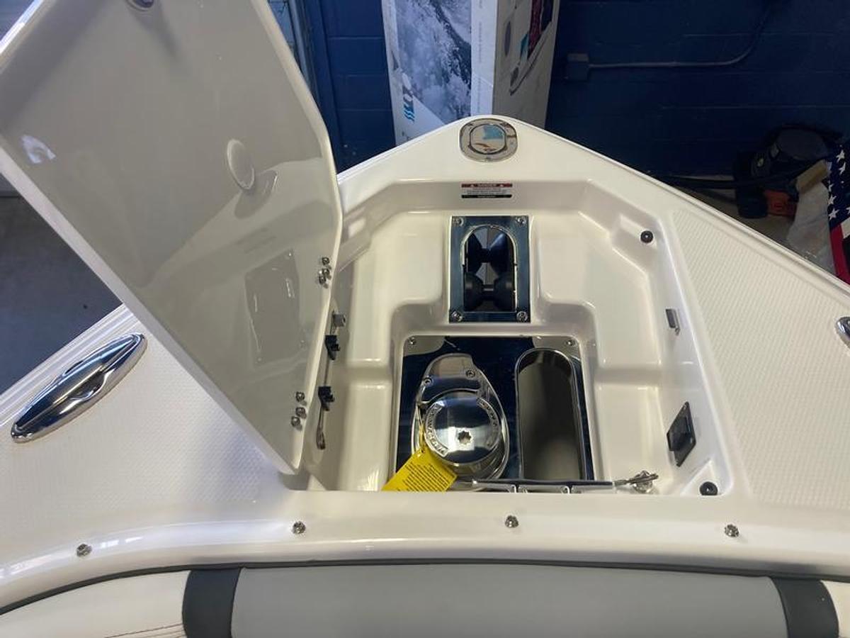 2025 Chaparral 307 SSX