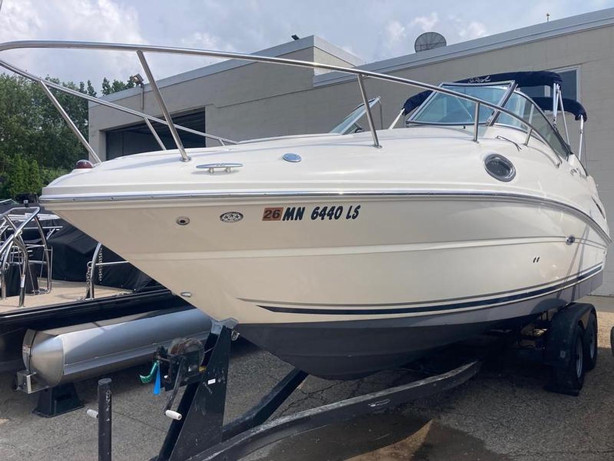 Used 2007 Sea Ray 240 Sundancer