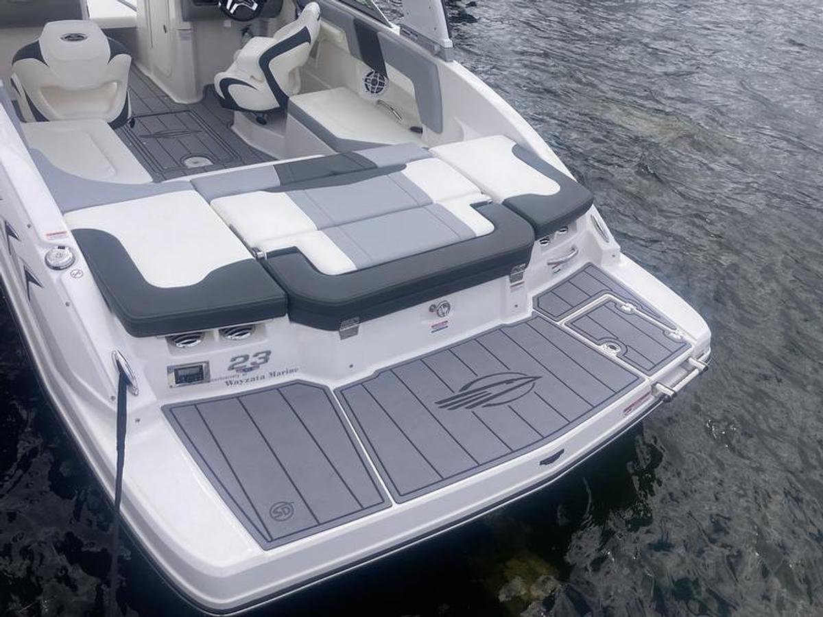 Used 2024 Chaparral 23 SSi