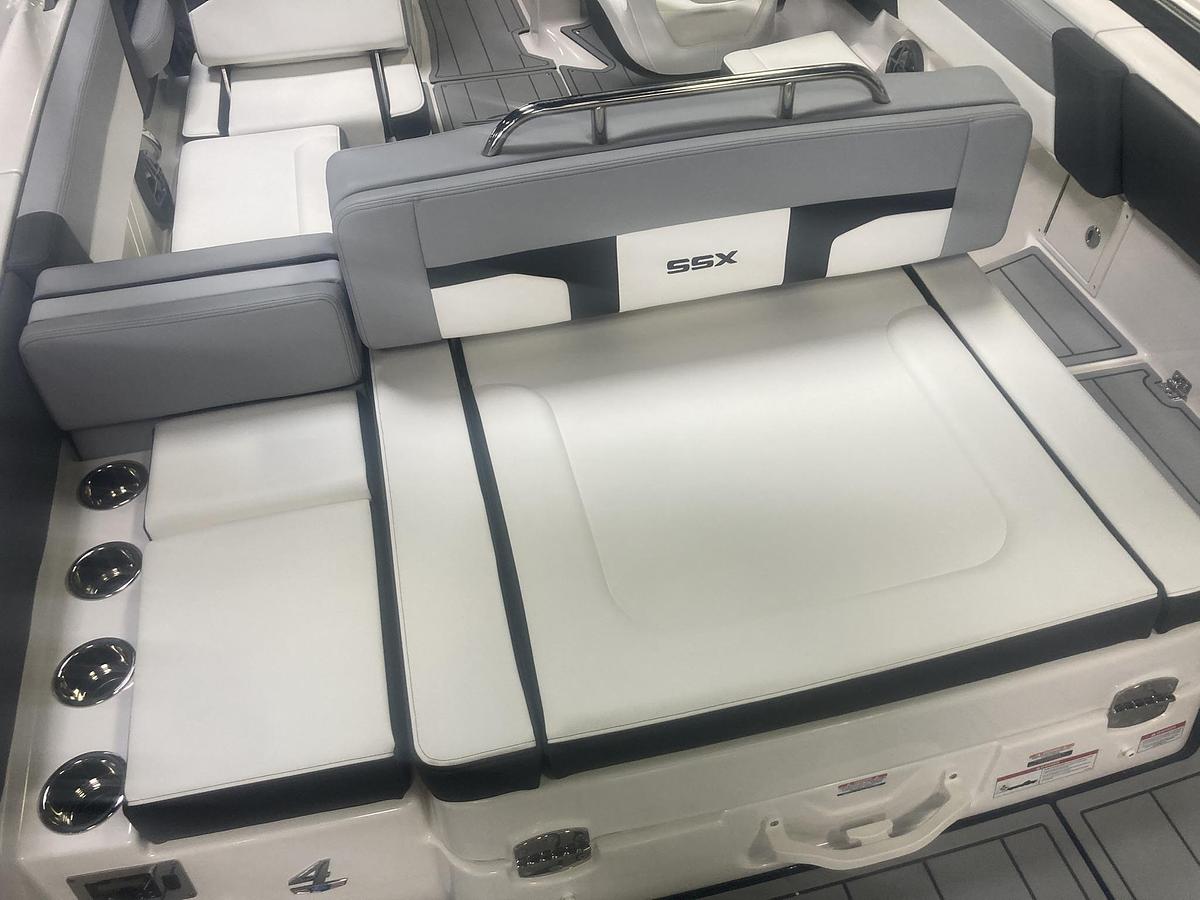 2026 Chaparral SSX 4