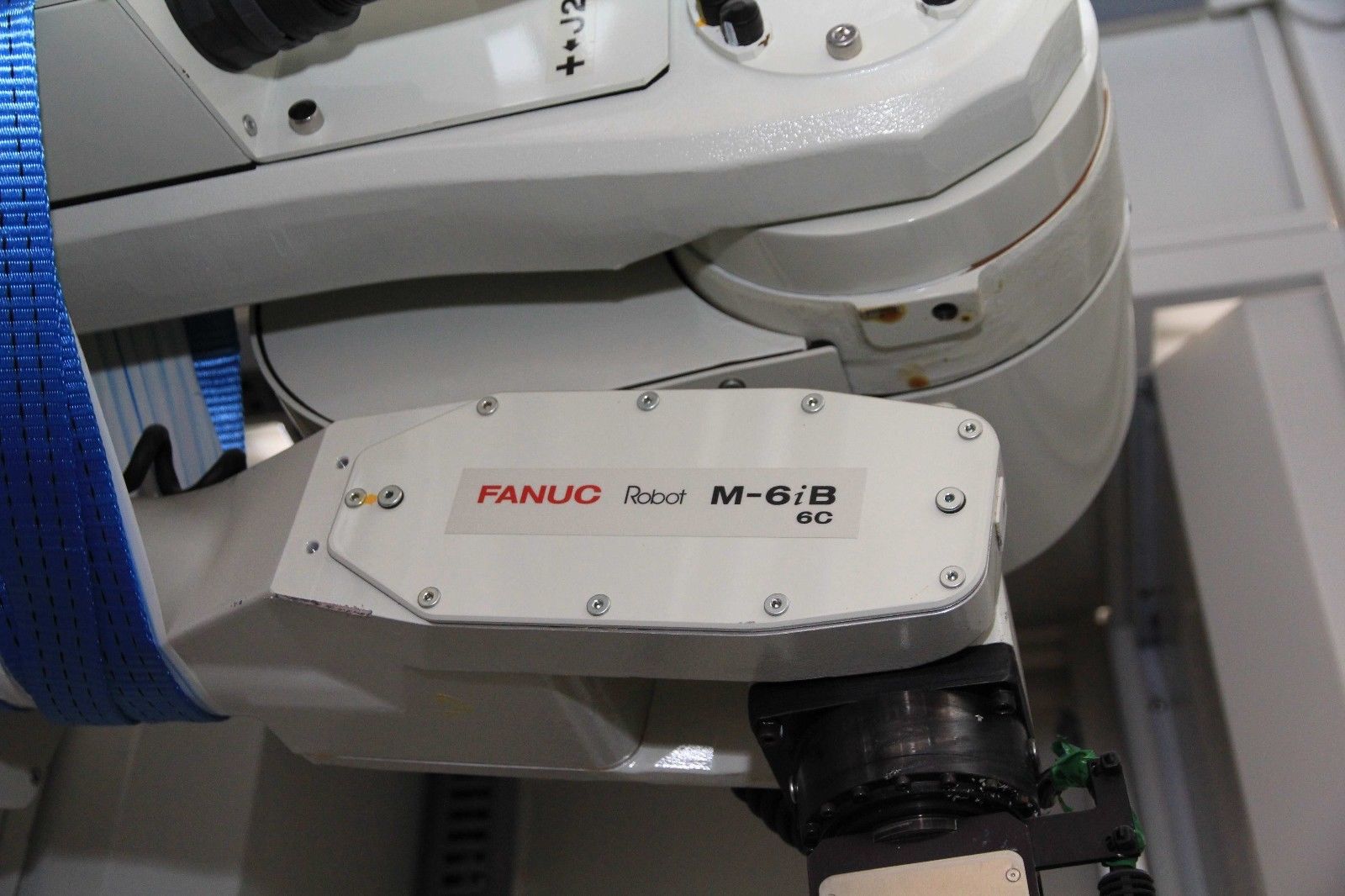 Used Fanuc Robot M-6iB 6C - from Magellan FSI Immersion Cleaning System