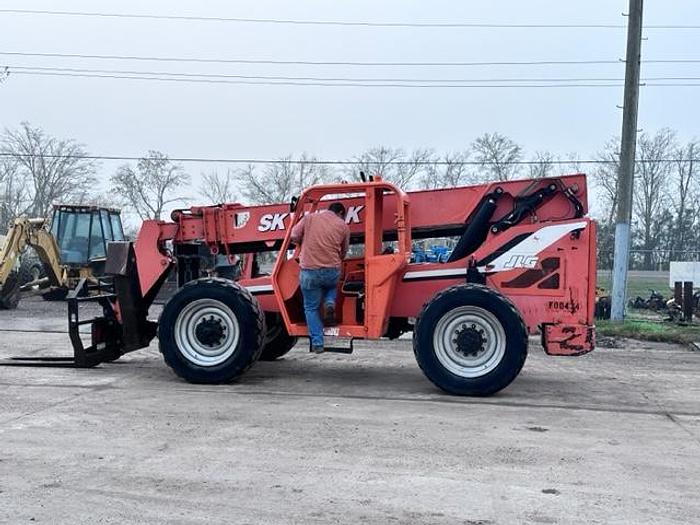 Used 2014 JLG/SKYTRAK 10054 TELEHANDLER