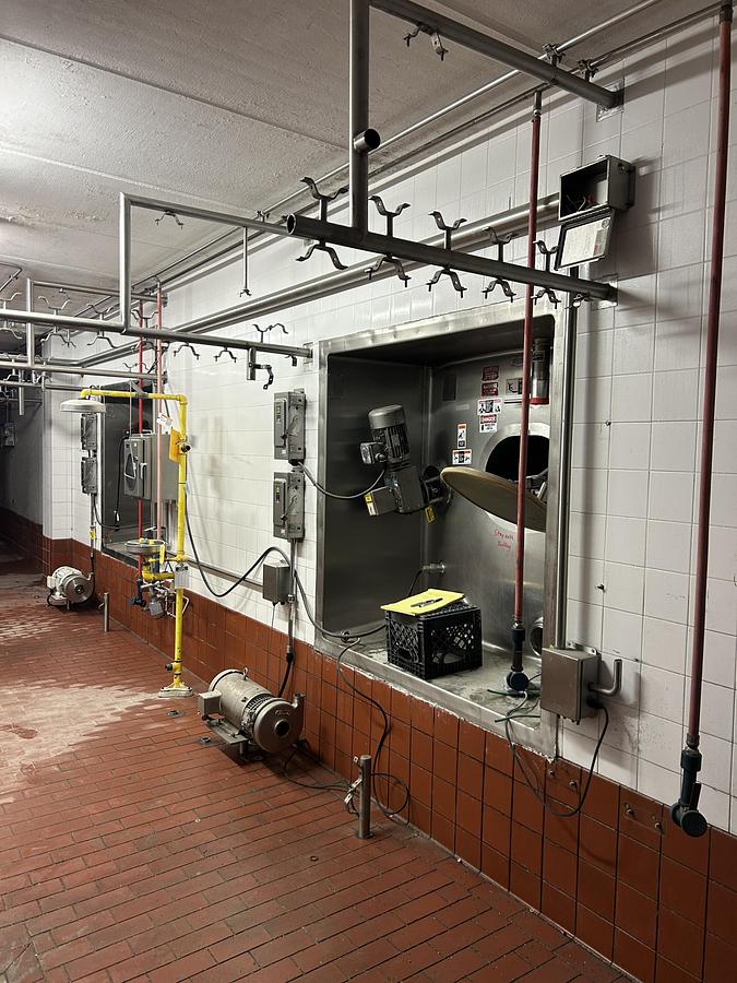 Used Walker Stainless 20,000 Gallon Jacketed Stainless Steel Storage Tanks SA240/T316L R-717 Lot of 4 1997