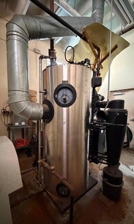 Used Fulton VSRT30 30HP 150PSI Vertical Spiral Rib Tubeless Steam Boiler - 2019