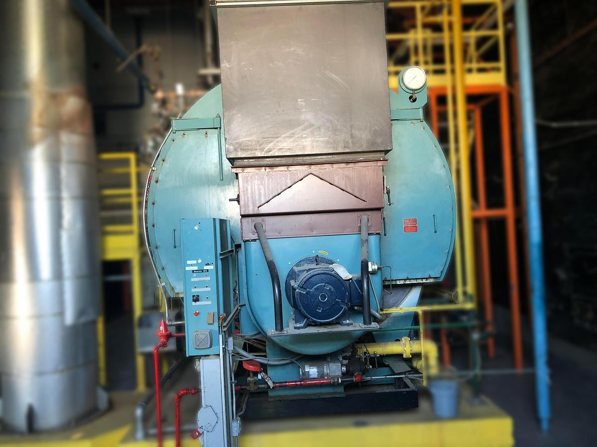 Used Cleaver Brooks 800 HP 150 PSI Commercial Boiler - 4WG-200-800-150 (2004)