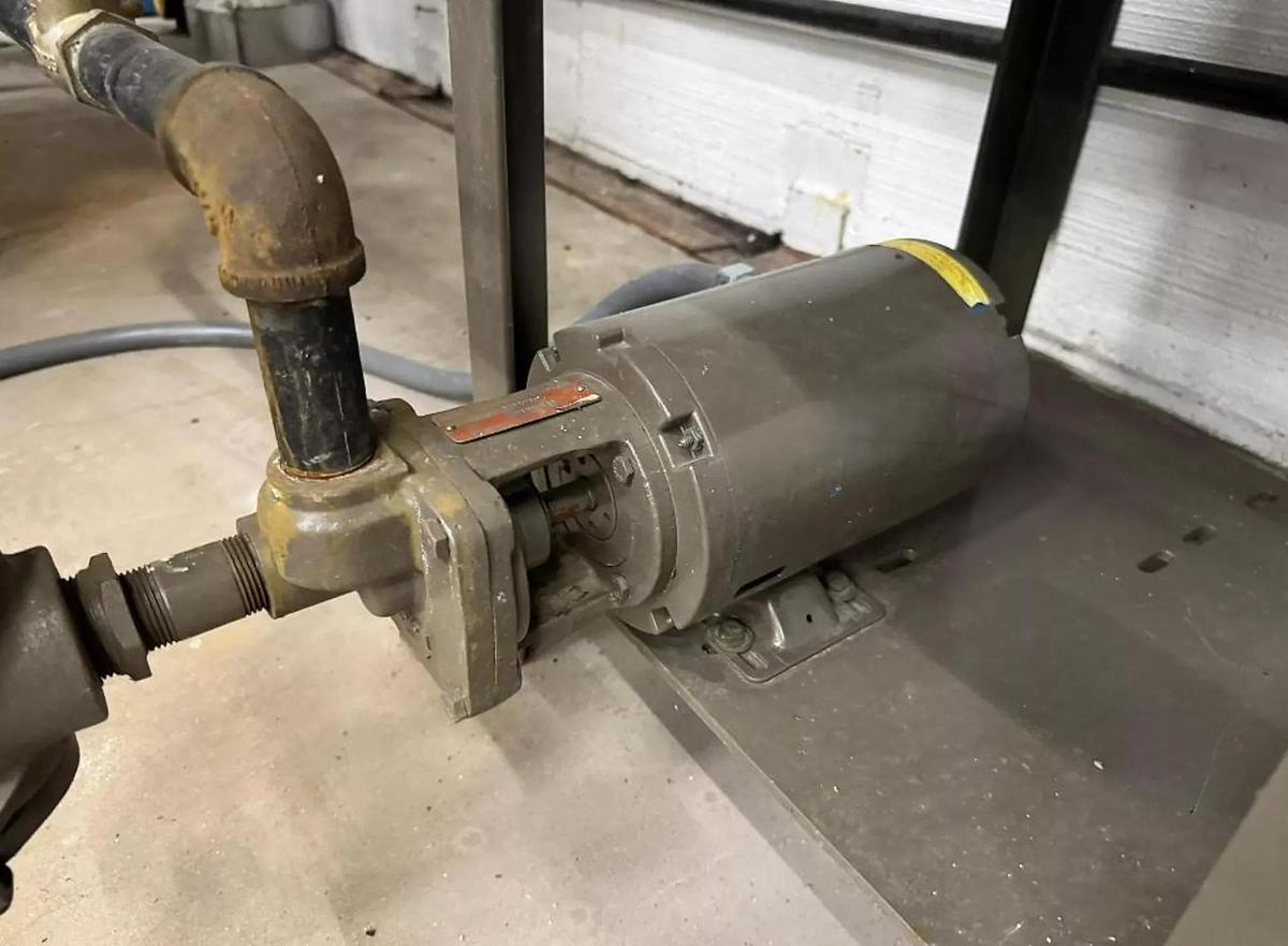 Used Fulton 50HP 150PSI Classic Vertical Tubeless Steam Boiler - Model FB-050-A - Natural Gas - 2017