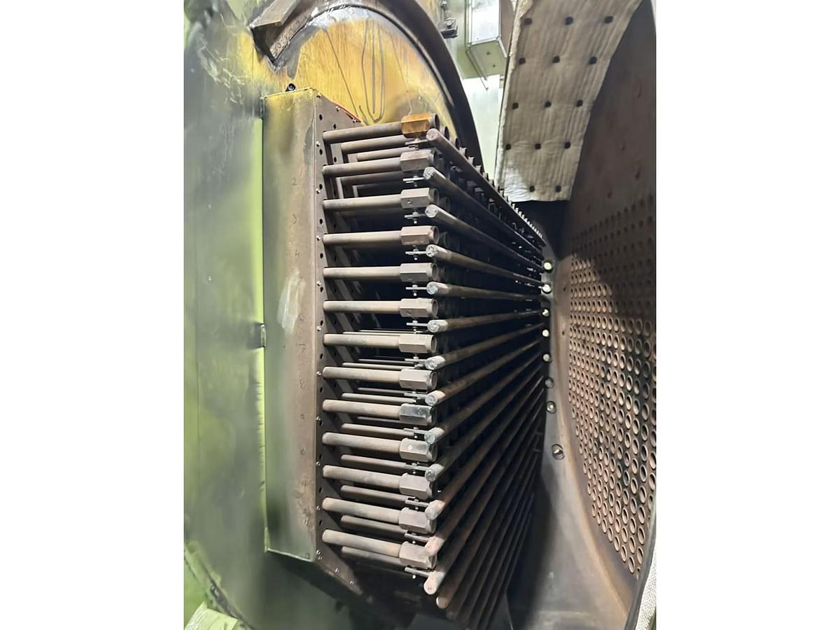 Used Sellers 900HP 300 PSI Immersion-Fired Steam Boiler 900HP-105E (2019)