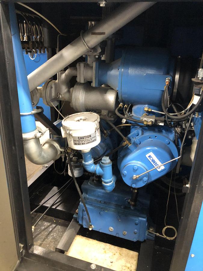 Used Kobelco Oil-Free Rotary Screw Air Compressor AC-8202
