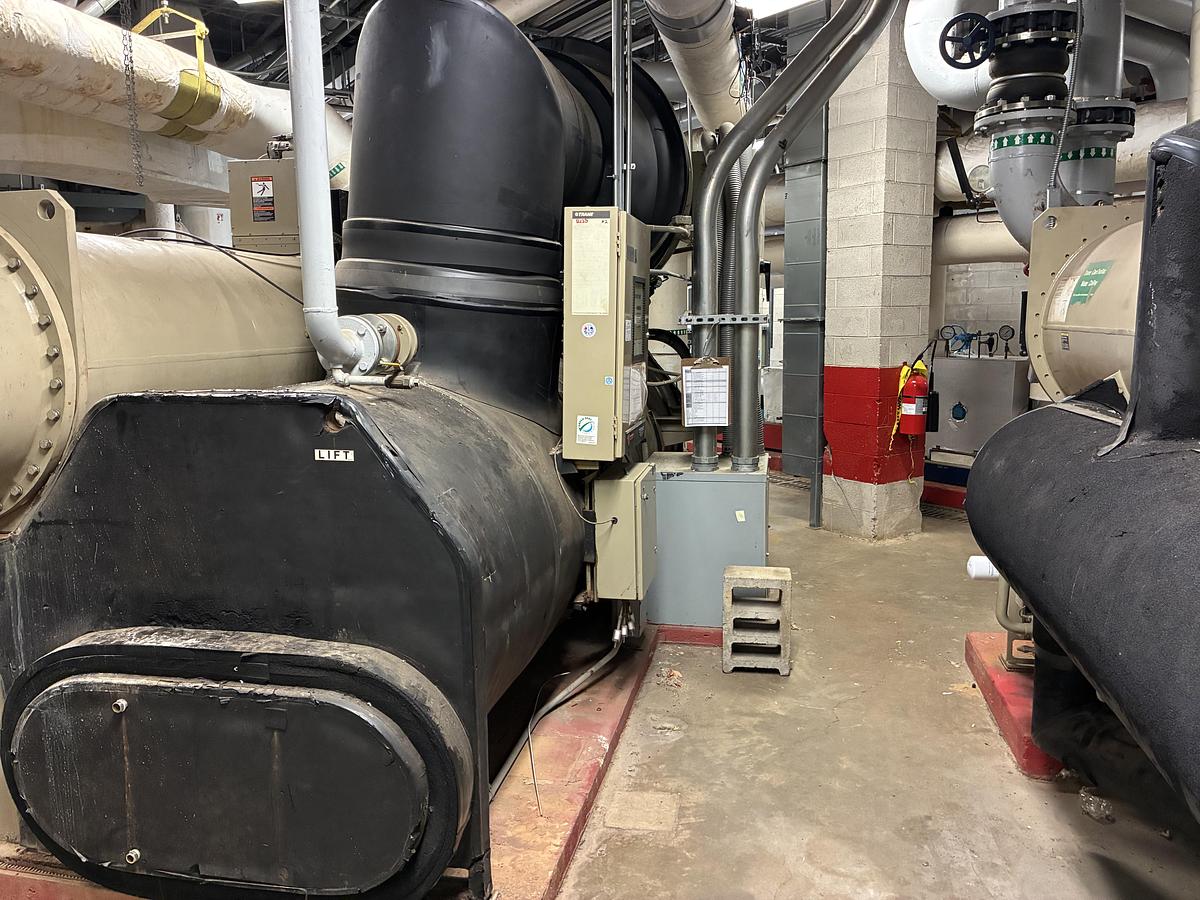 Used Trane Hermetic Centrifugal Liquid Chiller 347-Ton – CVHF770