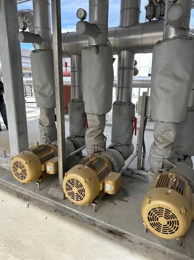 Used Evapco West Model AT 212-4N24 Cooling Tower with Baldor Reliance Super-E Pump Motors S/N 22P124419