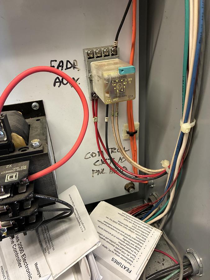 Used 2002 Cleaver Brooks CB 350 HP Steam Boiler – 15 PSI with Advanced Honeywell Controls