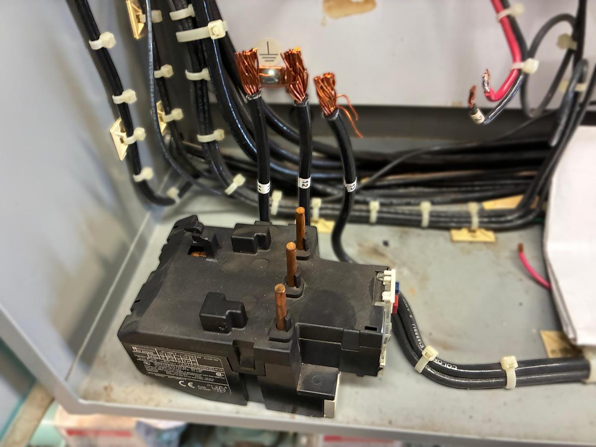 Used 2002 Cleaver Brooks CB 350 HP Steam Boiler – 15 PSI (Recently Serviced)