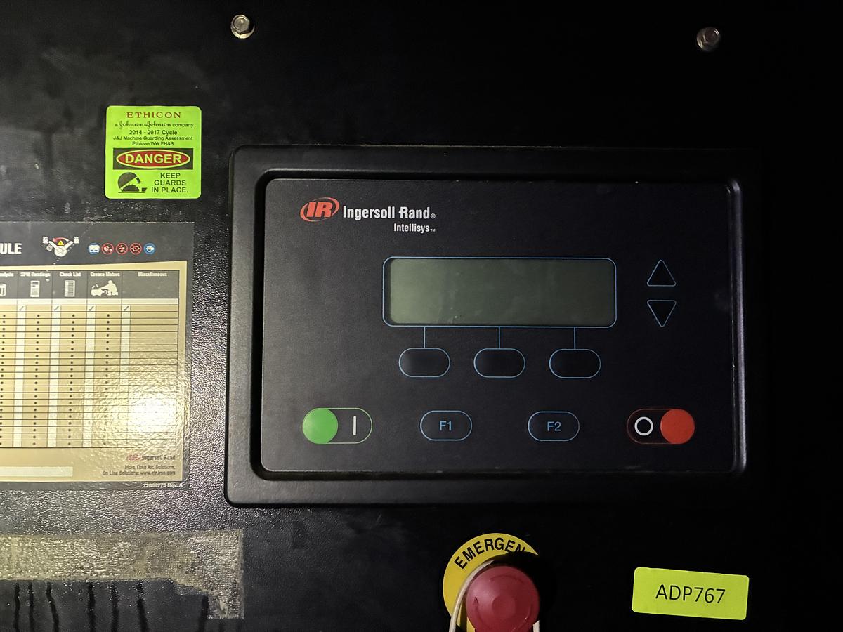 Used Ingersoll Rand NIRVANA IRN125H-OF Oil-Free Rotary Screw Air Compressor