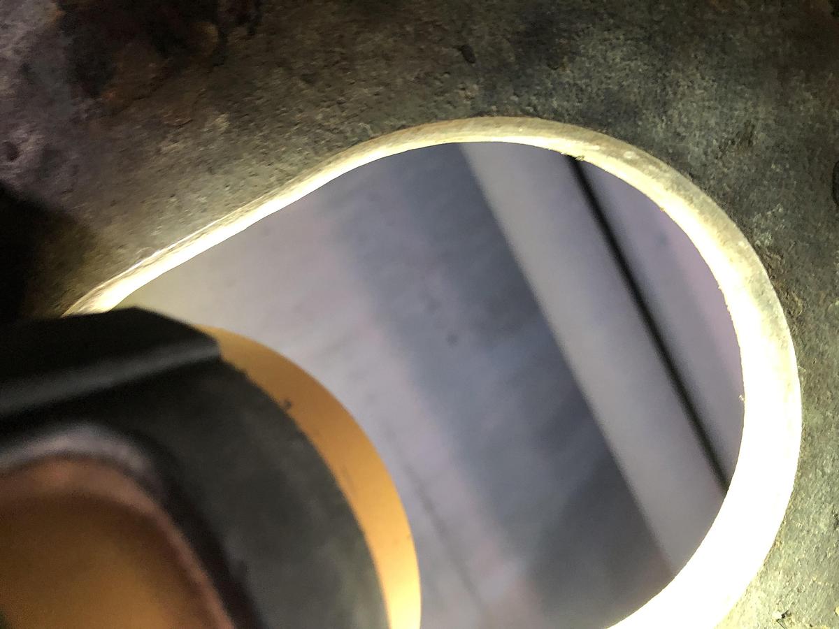 Used Cleaver Brooks 800 HP 150 PSI Commercial Boiler - 4WG-200-800-150 (2004)