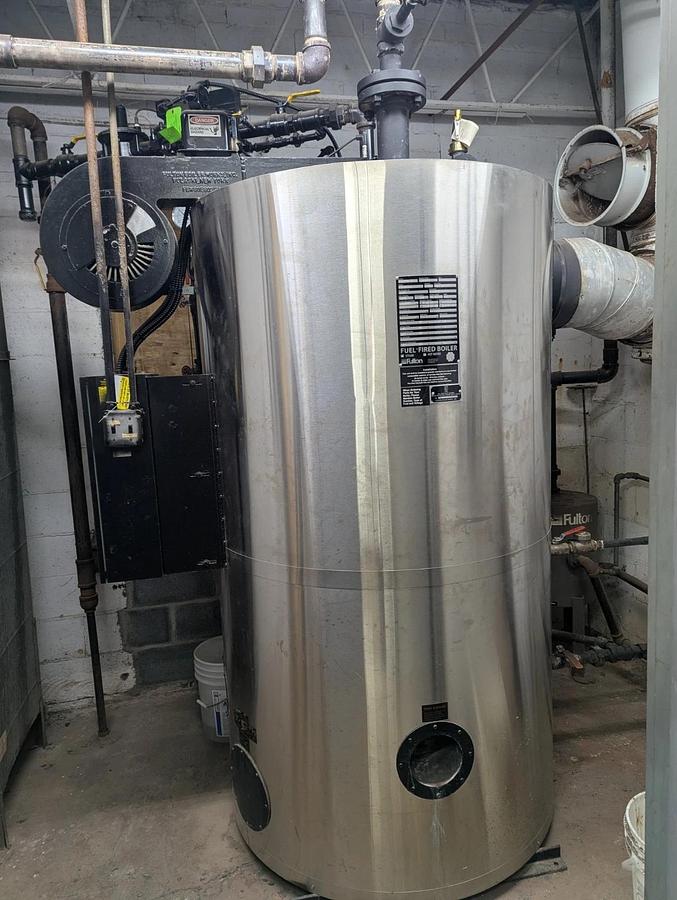 Used Fulton Classic 30HP 150PSI Vertical Tubeless Steam Boiler FB-030-A 2021