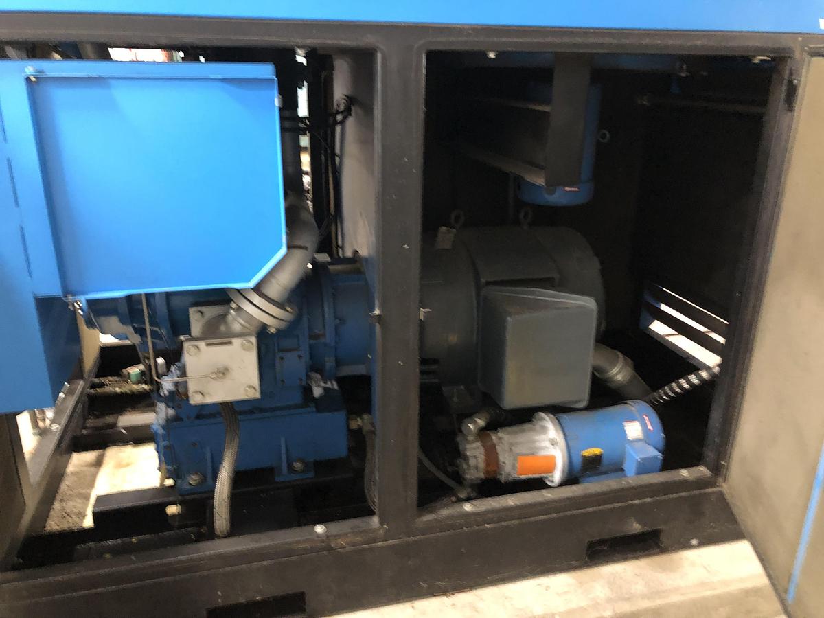 Used Kobelco Oil-Free Rotary Screw Air Compressor AC-8202