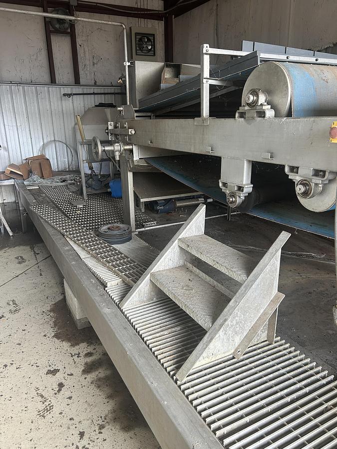 Used McNeill Water Wastewater Filter Belt Press Model FPP152B Serial 0302006 Sludge Dewatering