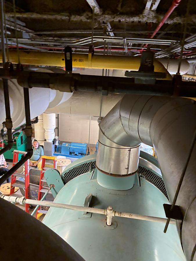 Used 2002 Cleaver Brooks CB 350 HP Steam Boiler – 15 PSI (Recently Serviced)