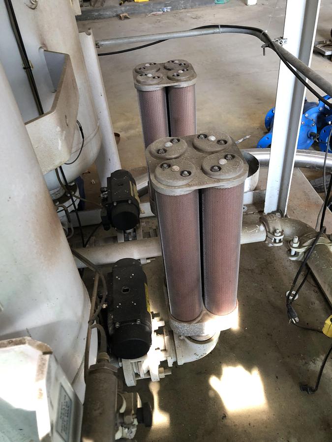 Used SPX FLOW Deltech Compressed Air Dryer System HCS-930