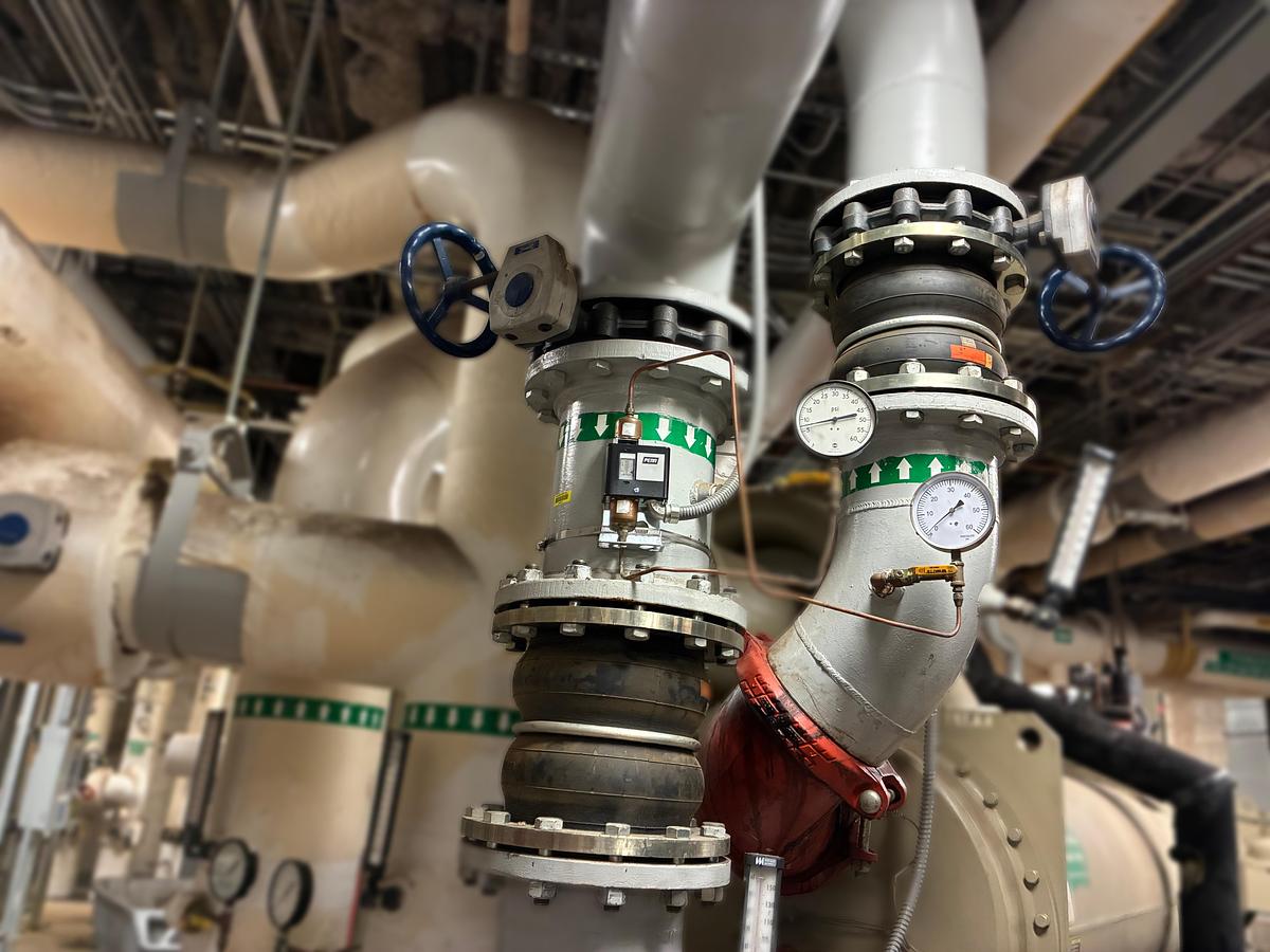 Used Trane Hermetic Centrifugal Liquid Chiller with Adaptive Frequency Drive