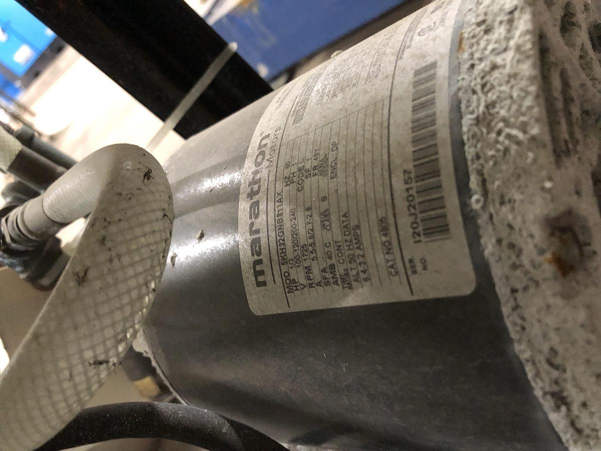 Used Skidmore Commercial Clear Water Tank System with Dual Marathon Motors