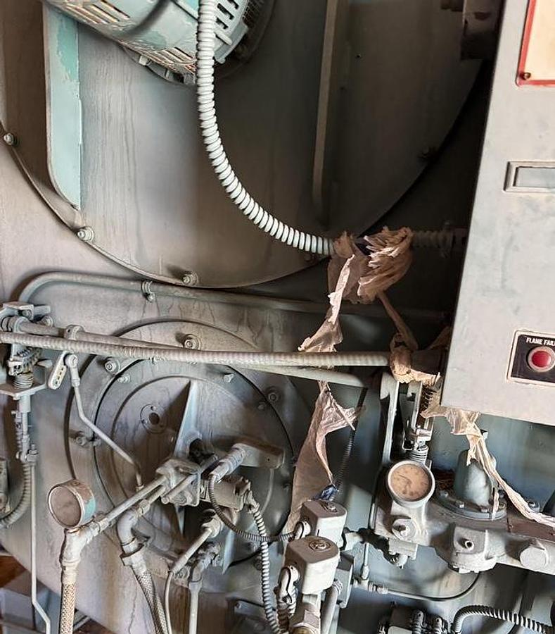 Used Cleaver Brooks 250HP 15PSI CB Packaged Low Pressure Steam Boiler - Model CBLE - Rebuilt